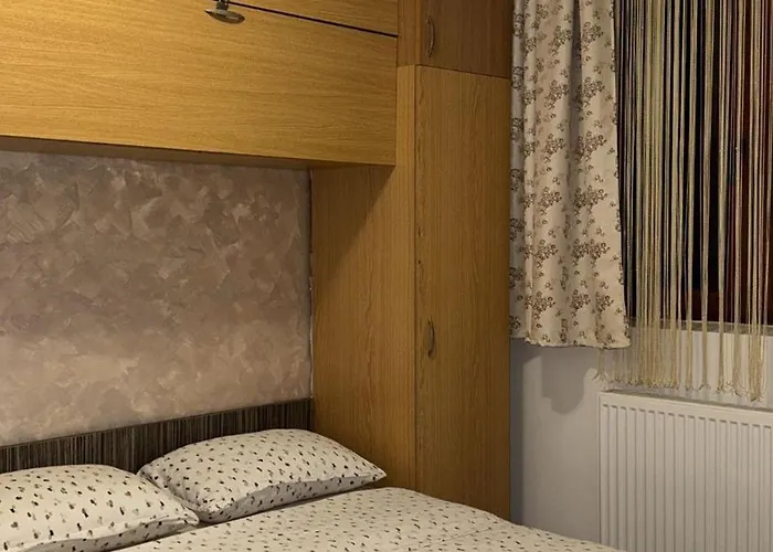 度假居 Kuca Za Uzivanje 瓦列沃